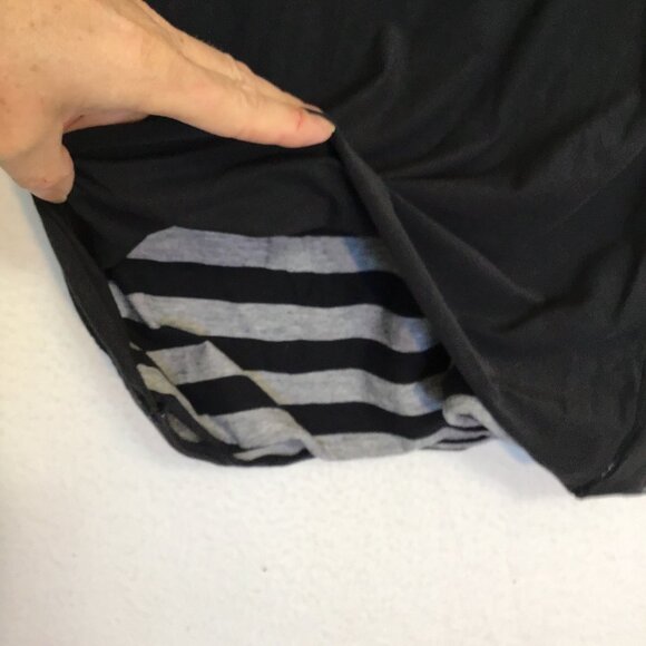 Lululemon Every Yogi Long Sleeve Black and Grey Stripe/Black Size 6 - Picture 10 of 10